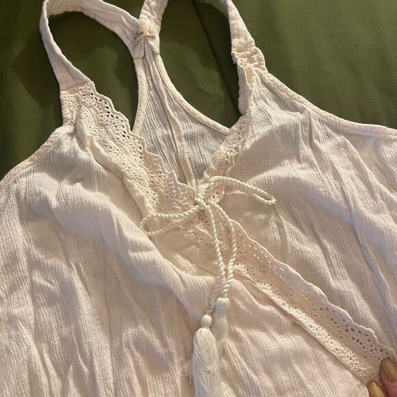 💥Hollister Cropped Tank - Picture 2 of 4